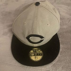 Cincinnati Reds flat bill hat